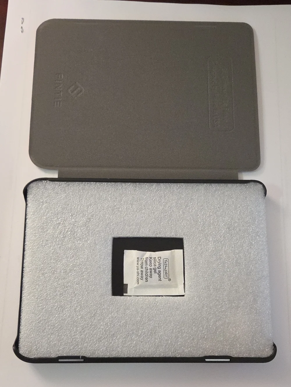 NIB Fintie Kobo Clara Slim Ereader Case Library Design OS